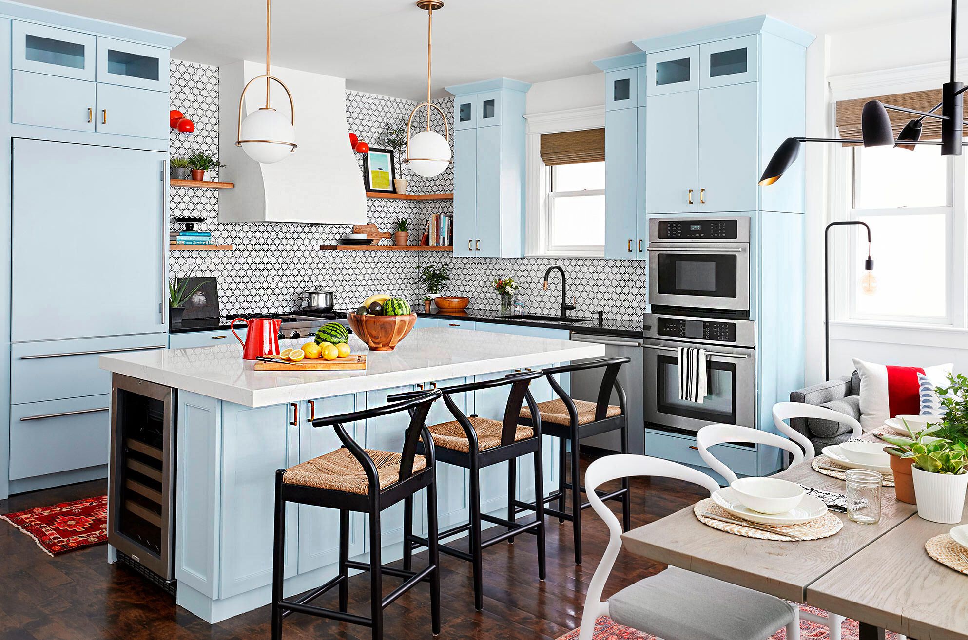 Are You Ready for a Total Change for Your Small Kitchen?